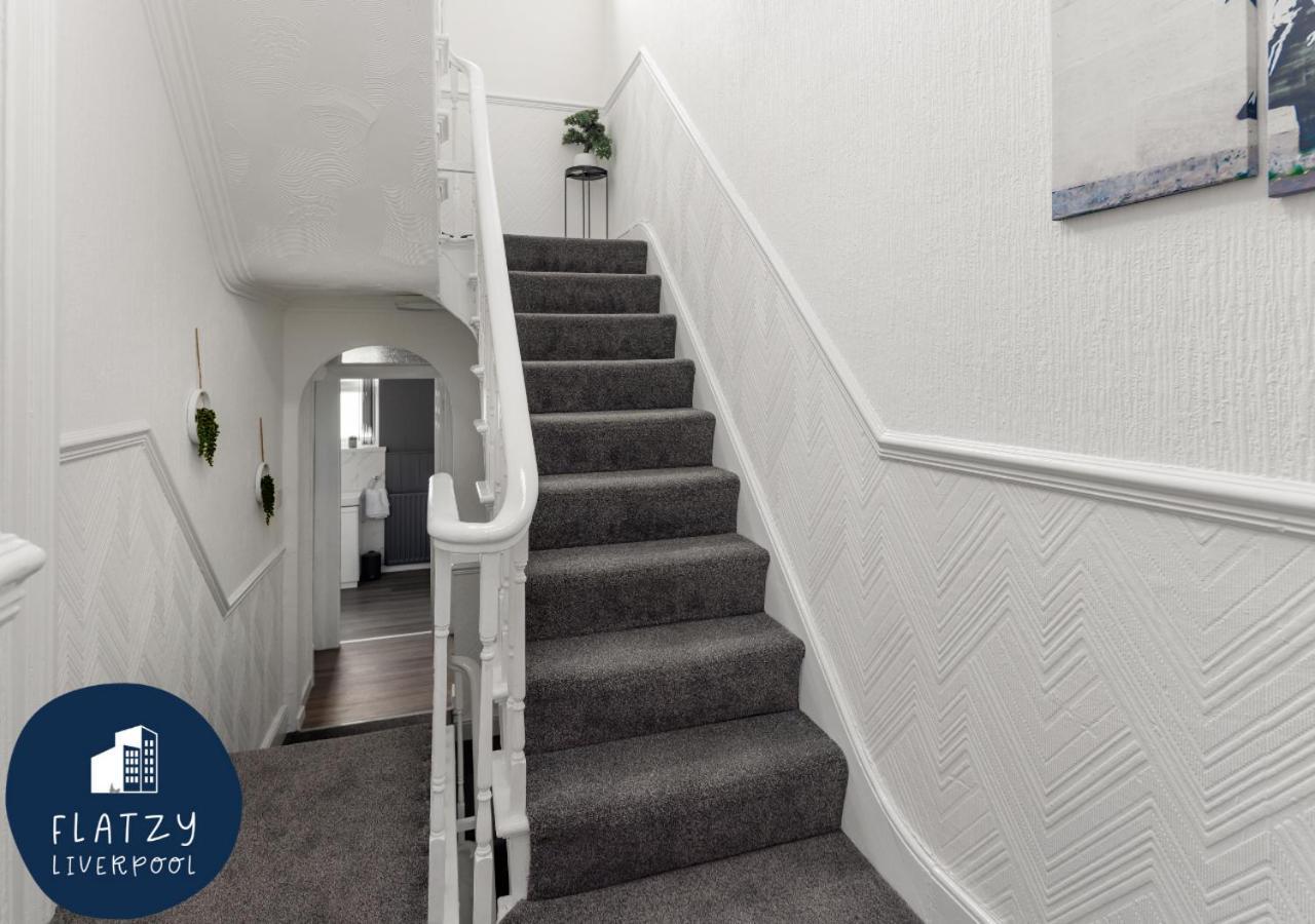 Flatzy - 6 Bed Oasis Close To Football Stadiums Liverpool Luaran gambar